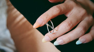 Minimalist Cross Ring