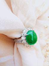 Load image into Gallery viewer, Myanmar A Jade Ring