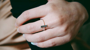 Minimalist Double Bar Vertical Ring