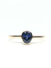 Load image into Gallery viewer, Oval Natural Dark Blue Sapphire Ring in Rose Gold