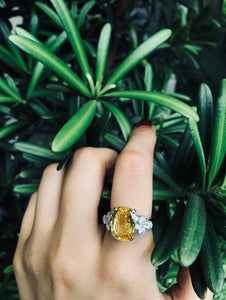 Natural Yellow Sapphire Ring set in 18k white gold