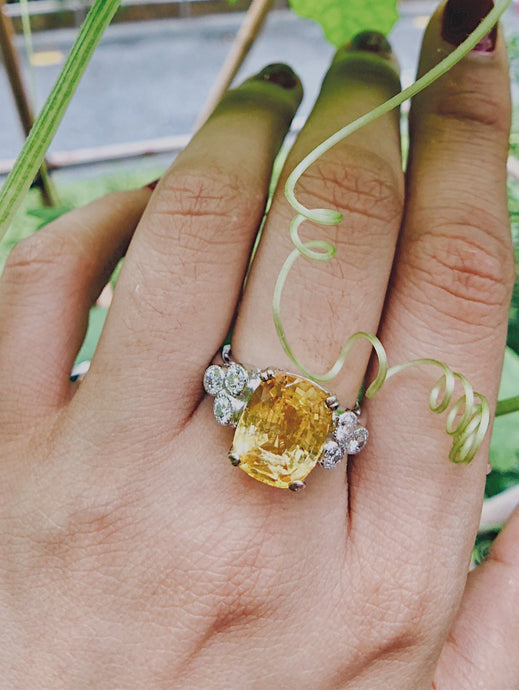 Natural Yellow Sapphire Ring set in 18k white gold