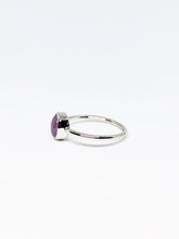 Load image into Gallery viewer, Oval Natural Pink Star Sapphire Ring in White Gold