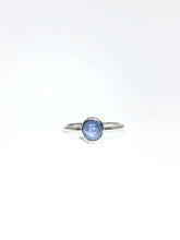 Load image into Gallery viewer, Oval Natural Blue Star Sapphire Ring in White Gold