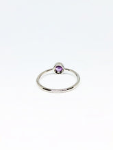 Load image into Gallery viewer, Round Natural Pink Sapphire Ring in White Gold