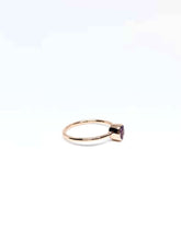 Load image into Gallery viewer, Oval Natural Light Purple Sapphire Ring in Rose Gold