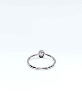 Load image into Gallery viewer, Oval Natural Light Purplish Pink Sapphire Ring in White Gold
