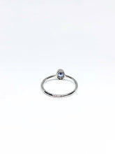 Load image into Gallery viewer, Oval Natural Light Purple Blue Spinel Ring in White Gold