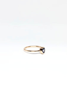 Oval Natural Light Purplish Blue Sapphire Ring in Rose Gold