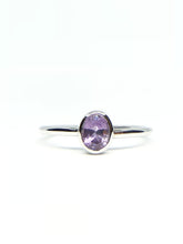 Load image into Gallery viewer, Oval Natural Purple Sapphire Ring in White Gold