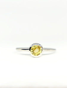 Round Natural Yellow Sapphire Ring in White Gold