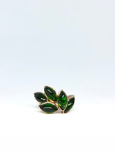 Load image into Gallery viewer, Diopside Leaf Motive Ring
