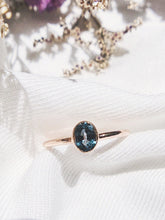 Load image into Gallery viewer, Oval Natural Teal Sapphire Ring in Rose Gold