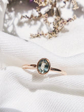 Load image into Gallery viewer, Oval Natural Apple Green Sapphire Ring in Rose Gold