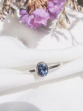 Load image into Gallery viewer, Oval Natural Light Blue Sapphire Ring in White Gold